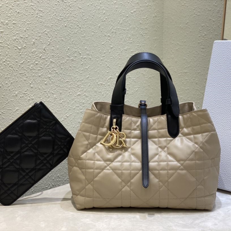 D*or shopping bags